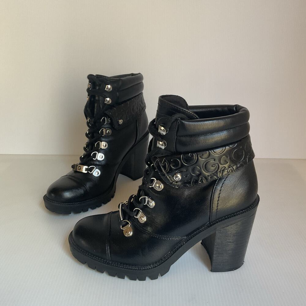 GBG  Lace-Up Combat Style Platform Boots   Women’s Black Chunky HeelSize 5.5M